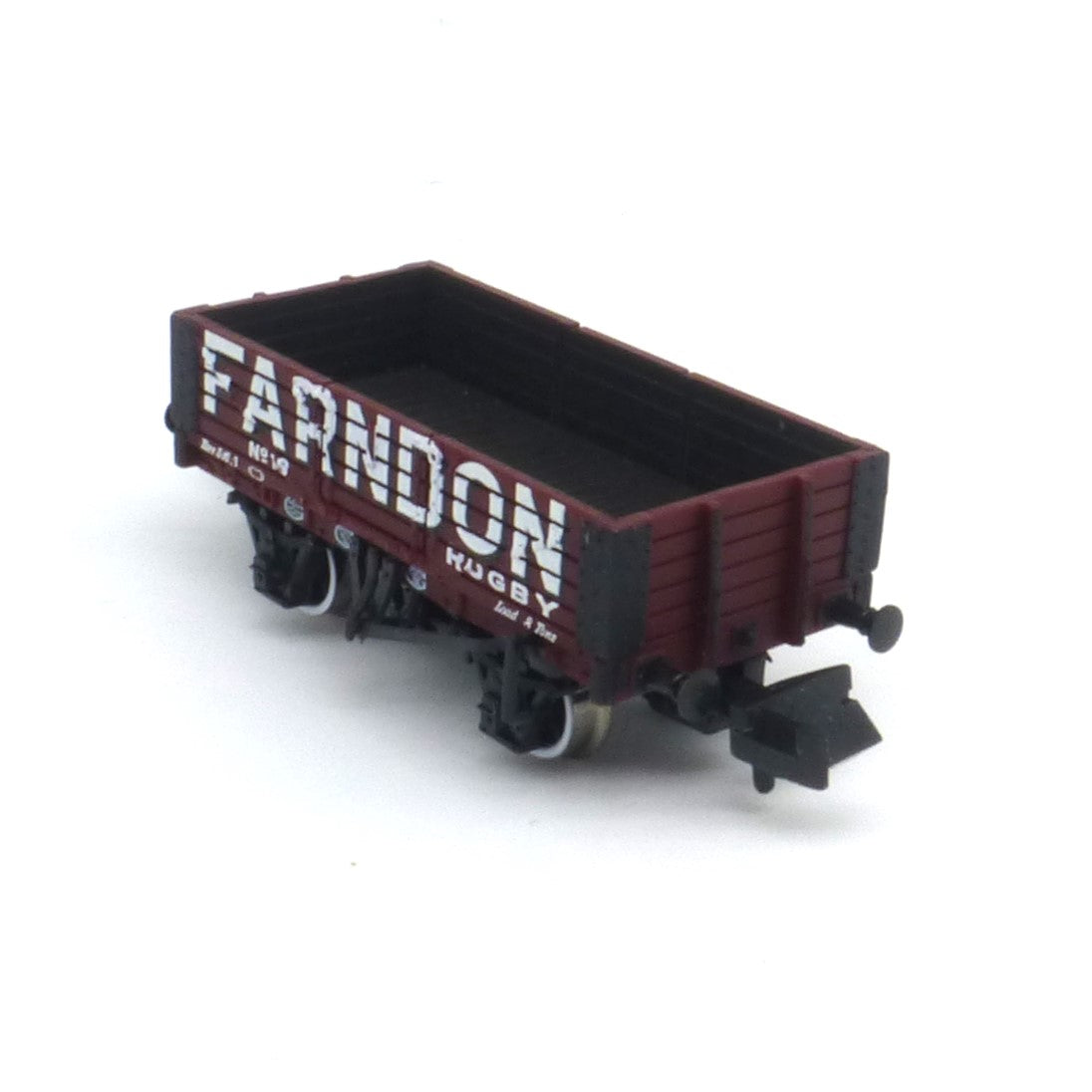 Farndon-377-058-1.jpg
