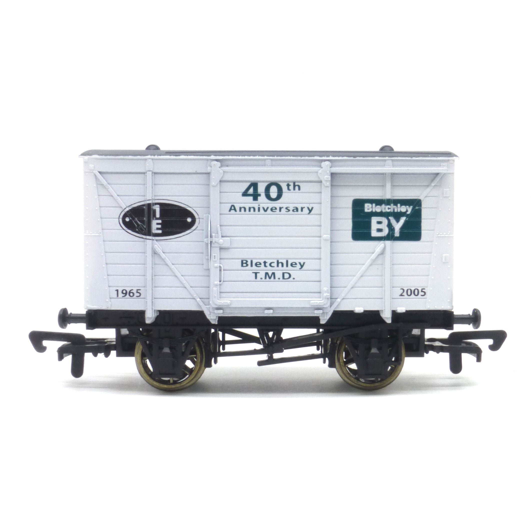 Bletchley TMD 40th Van (1)