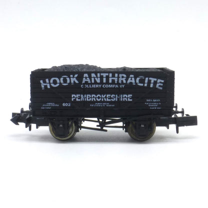 Hook-Anthracite-2.jpg